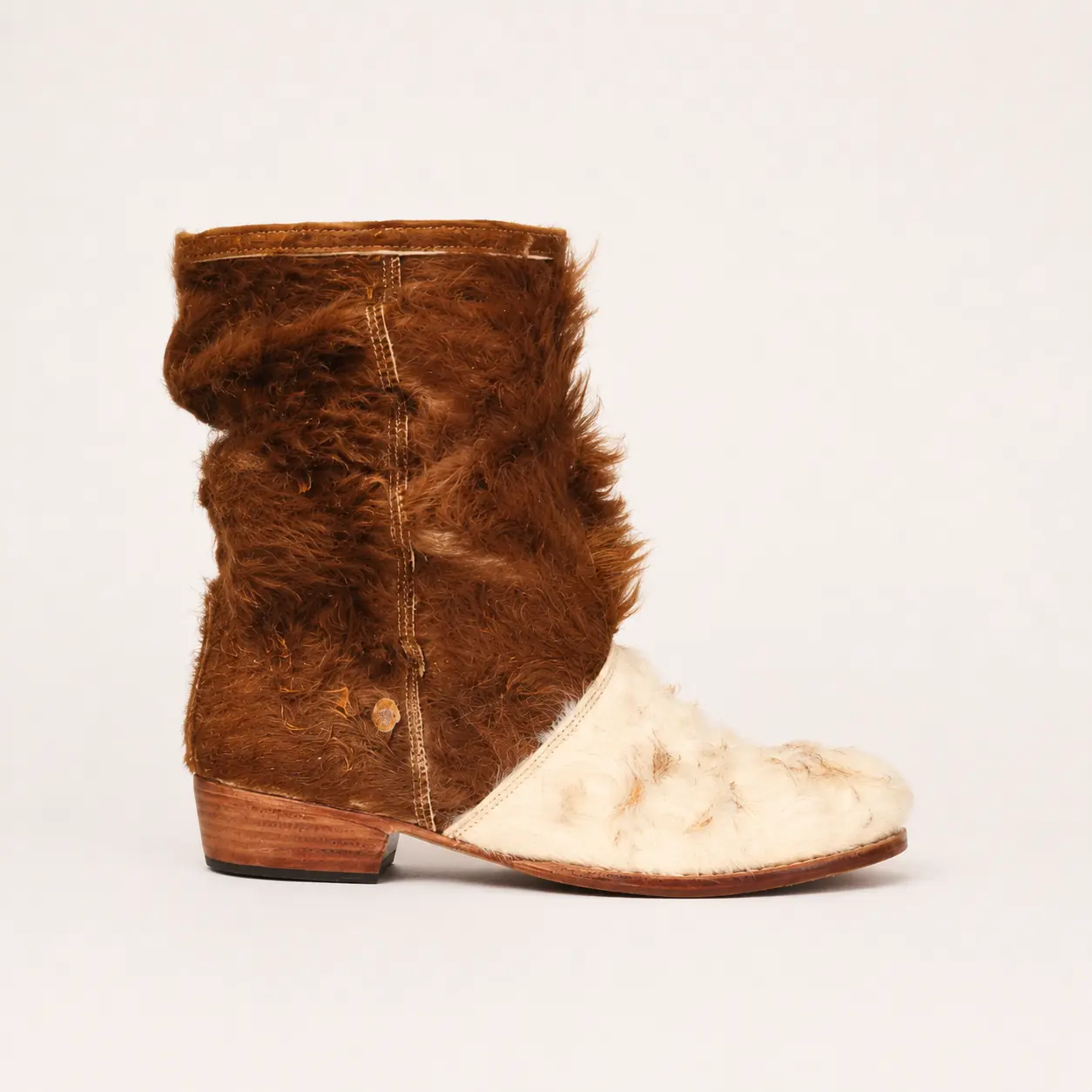 Bota alta de piel hecha a mano, pelo marrón con pelo blanco, Leathersophy outlet