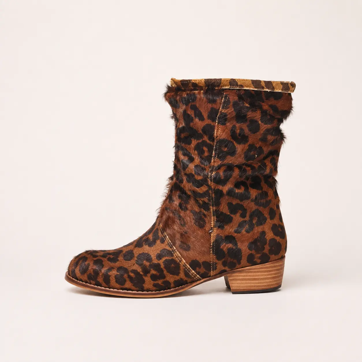 Bota alta de piel hecha a mano, pelo marrón leopardo, Leathersophy outlet